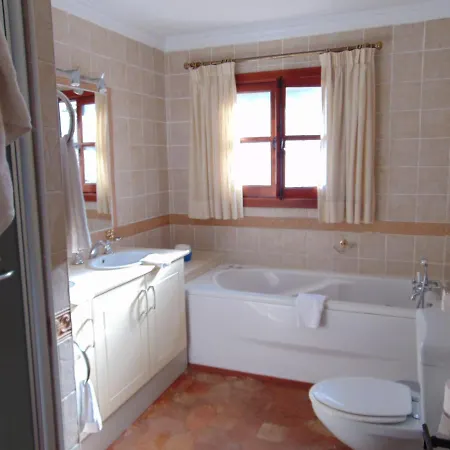 Casa Michael - El Paraiso, Marbella Вилла *