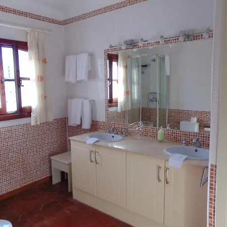 Вилла Casa Michael - El Paraiso, Marbella