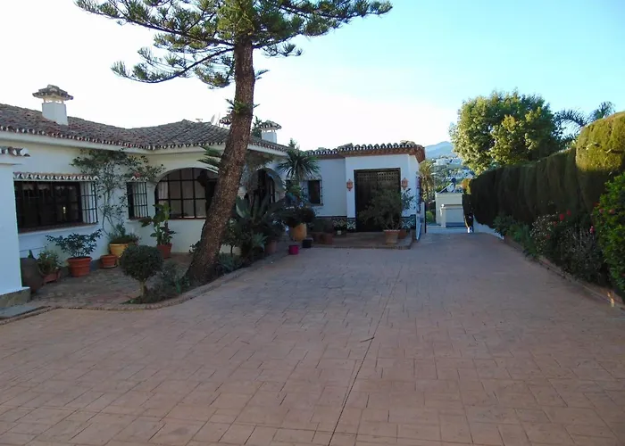 Villa Casa Michael - El Paraiso, Marbella Estepona