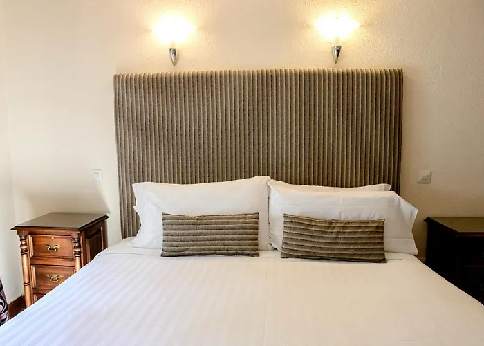 Villa Casa Michael - El Paraiso, Marbella *