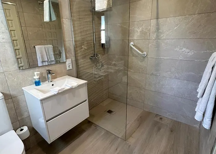 Villa Casa Michael - El Paraiso, Marbella *