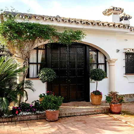 Casa Michael - El Paraiso, Marbella فيلة *