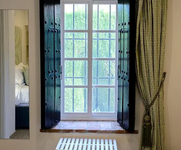 Casa Michael - El Paraiso, Marbella Villa *